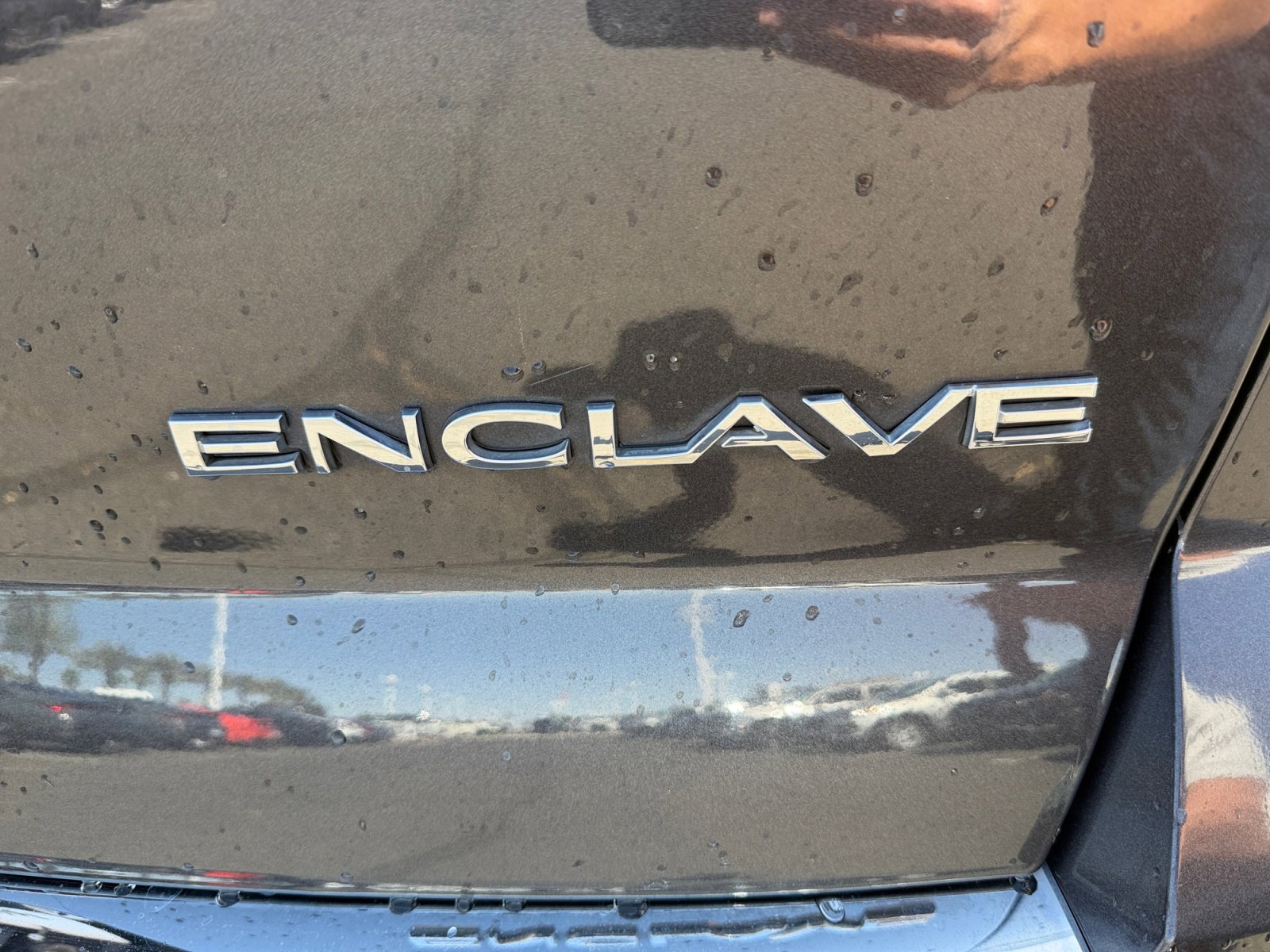 Used 2014 Buick Enclave Leather w/ LPO, Cargo Convenience Pkg FWD image 24