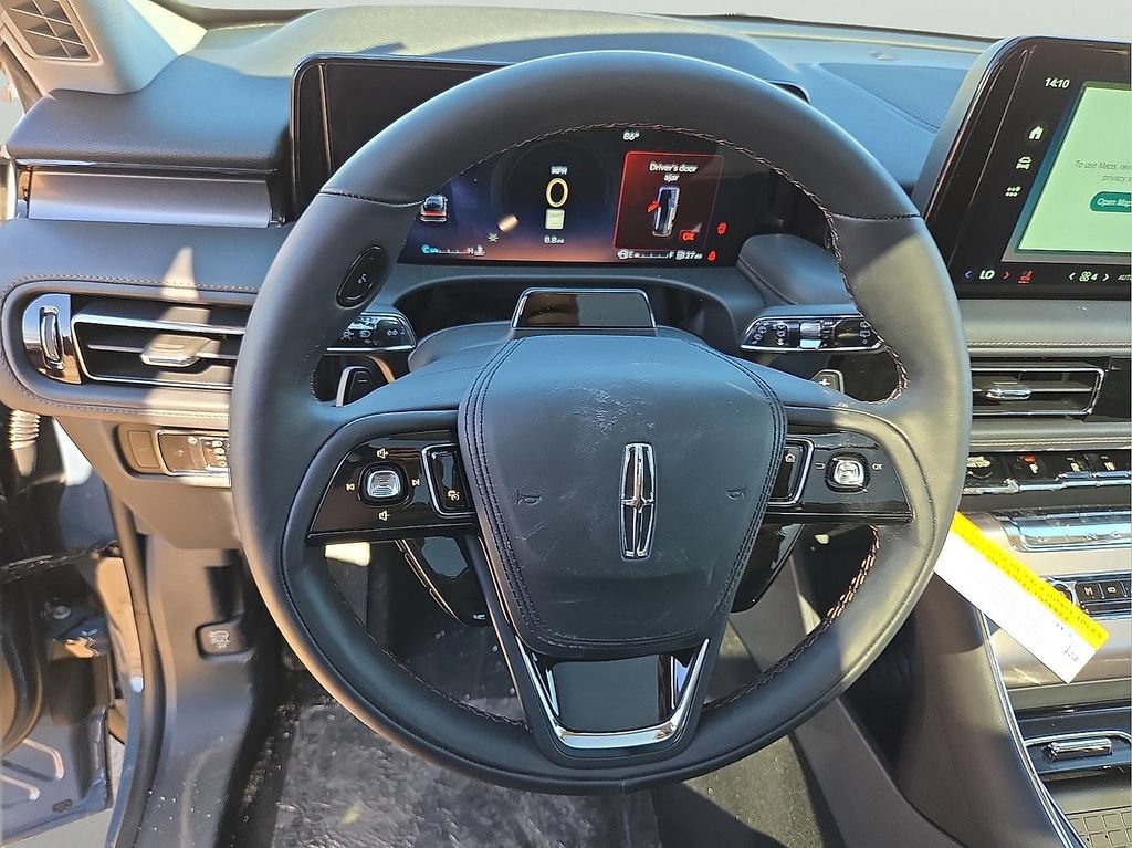 New 2026 Lincoln Aviator 2WD image 16