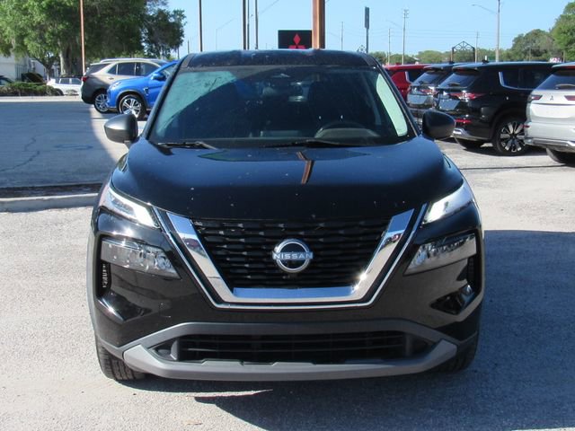 Used 2023 Nissan Rogue S image 6