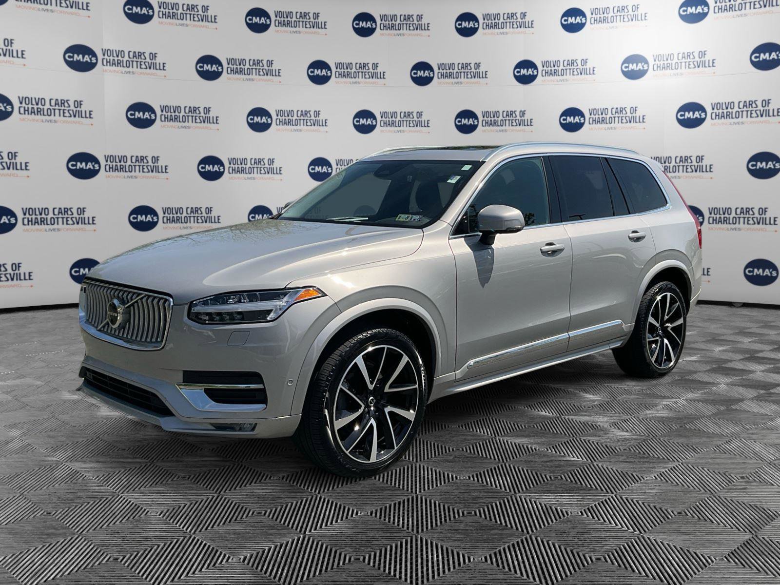 Used 2023 Volvo XC90 B6 Plus w/ Protection Package AWD/4WD image 1