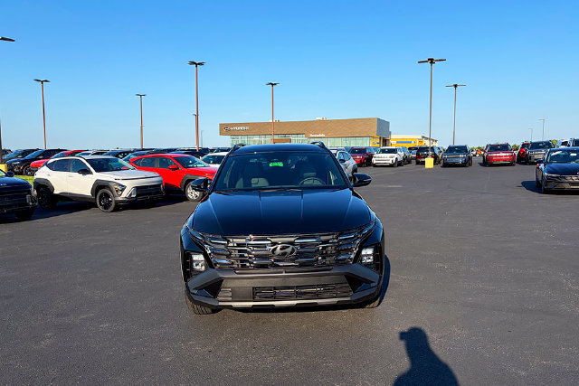 New 2026 Hyundai Tucson XRT AWD/4WD image 2