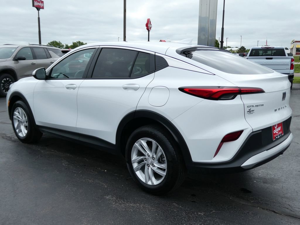 Certified 2025 Buick Envista Preferred FWD image 8
