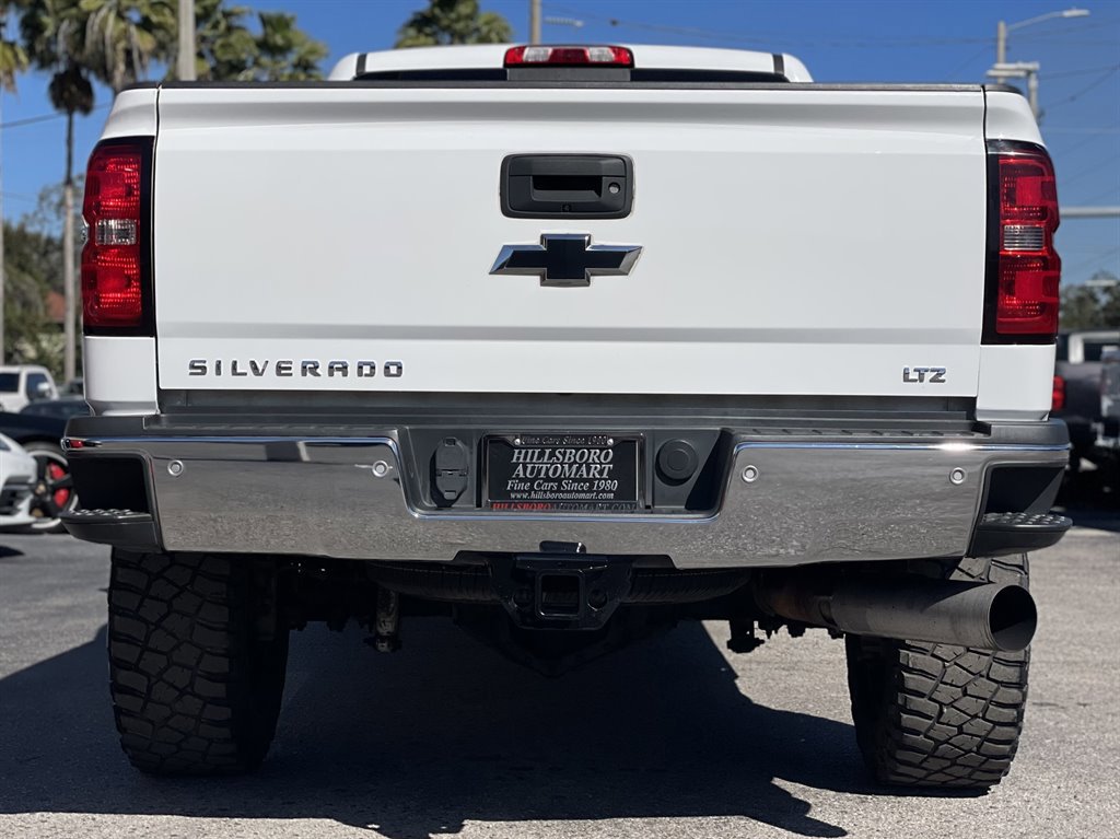 Used 2016 Chevrolet Silverado 2500 LTZ w/ Duramax Plus Package AWD/4WD image 9