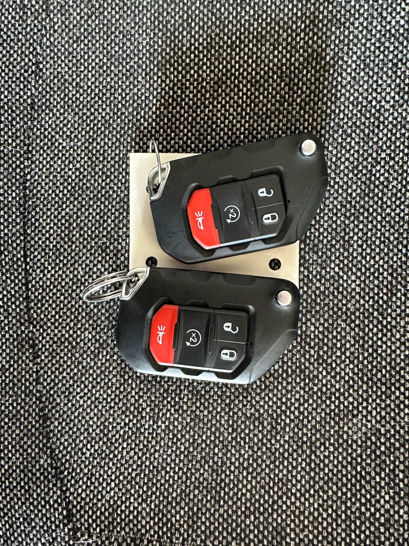 Used 2024 Jeep Wrangler Unlimited Rubicon w/ Dual Top Group image 25