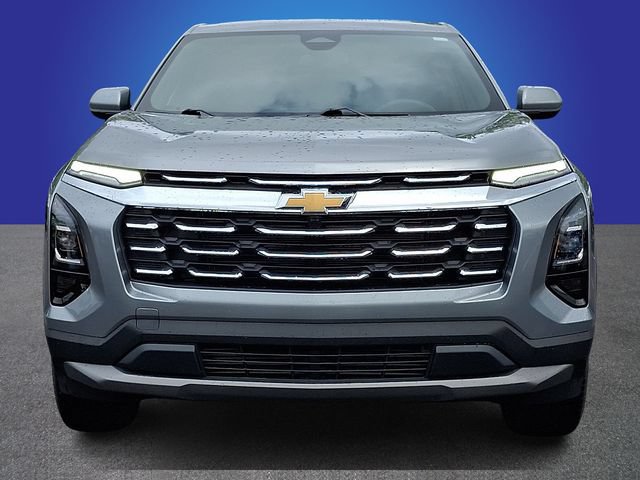 Used 2026 Chevrolet Equinox LT FWD image 2
