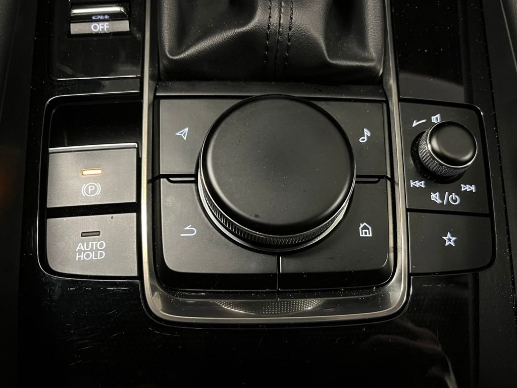 Used 2020 MAZDA MAZDA3 Sedan w/ Preferred Package image 12