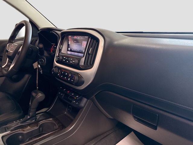 Used 2015 GMC Canyon SLT w/ Driver Alert Package AWD/4WD image 28