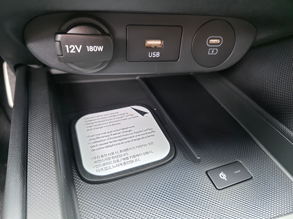New 2026 Hyundai Elantra Sport FWD image 21