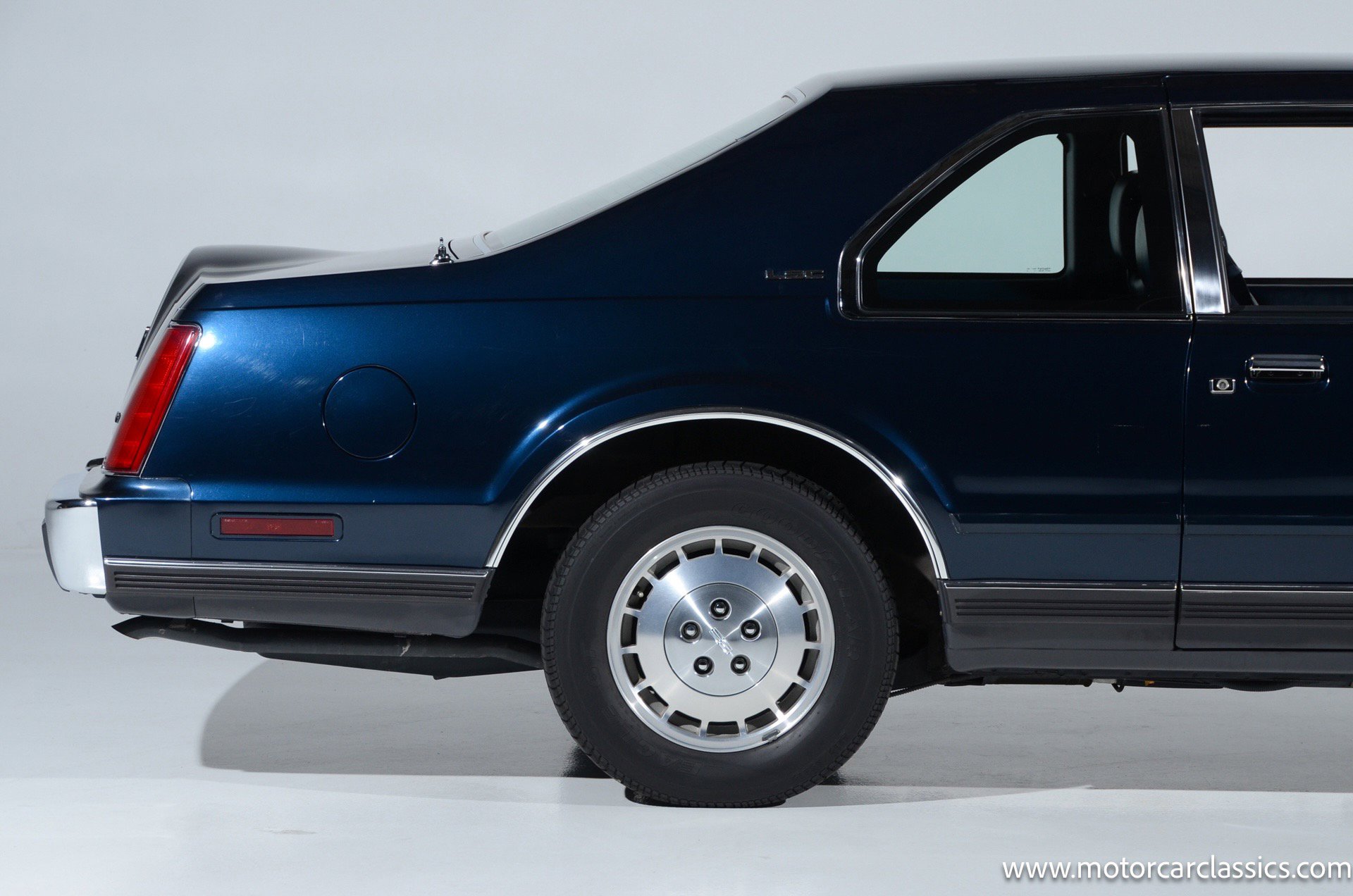Used 1987 Lincoln Mark VII LSC image 10
