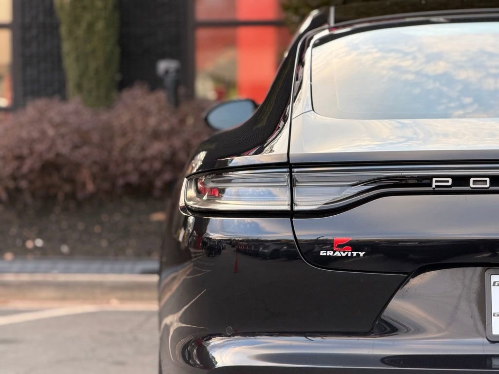 Used 2023 Porsche Panamera Platinum Edition image 15