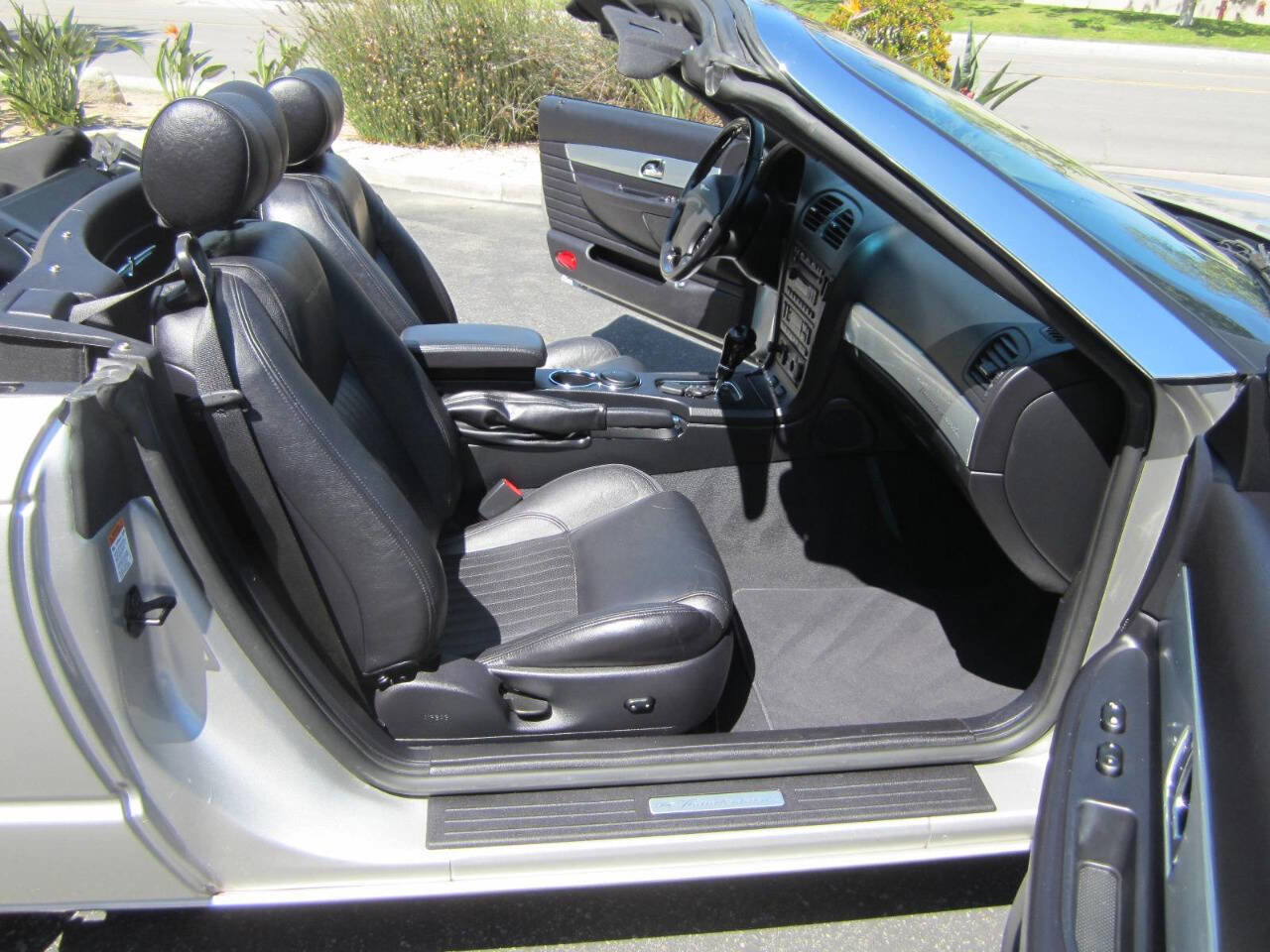 Used 2004 Ford Thunderbird Deluxe RWD image 26