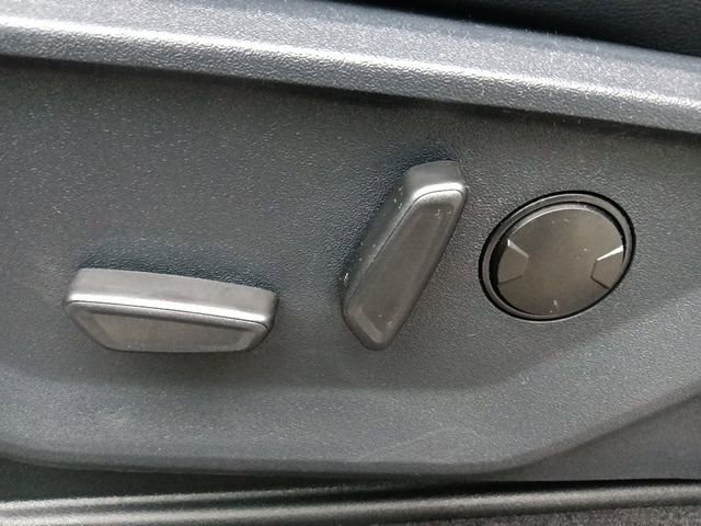 New 2026 Ford F250 Lariat image 16