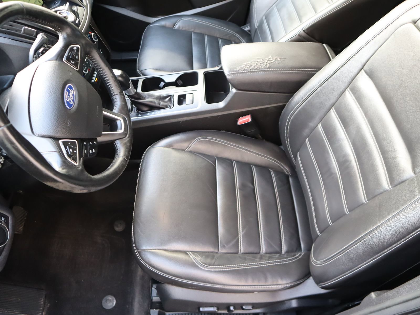 Used 2017 Ford Escape Titanium w/ Equipment Group 301A image 27