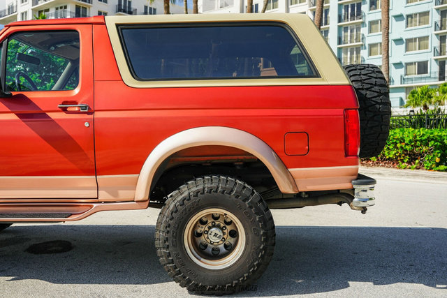 Used 1995 Ford Bronco Eddie Bauer image 5