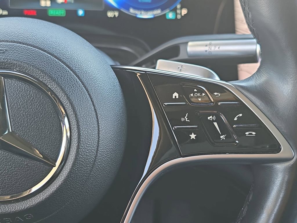 Used 2023 Mercedes-Benz EQS 580 4MATIC SUV image 23