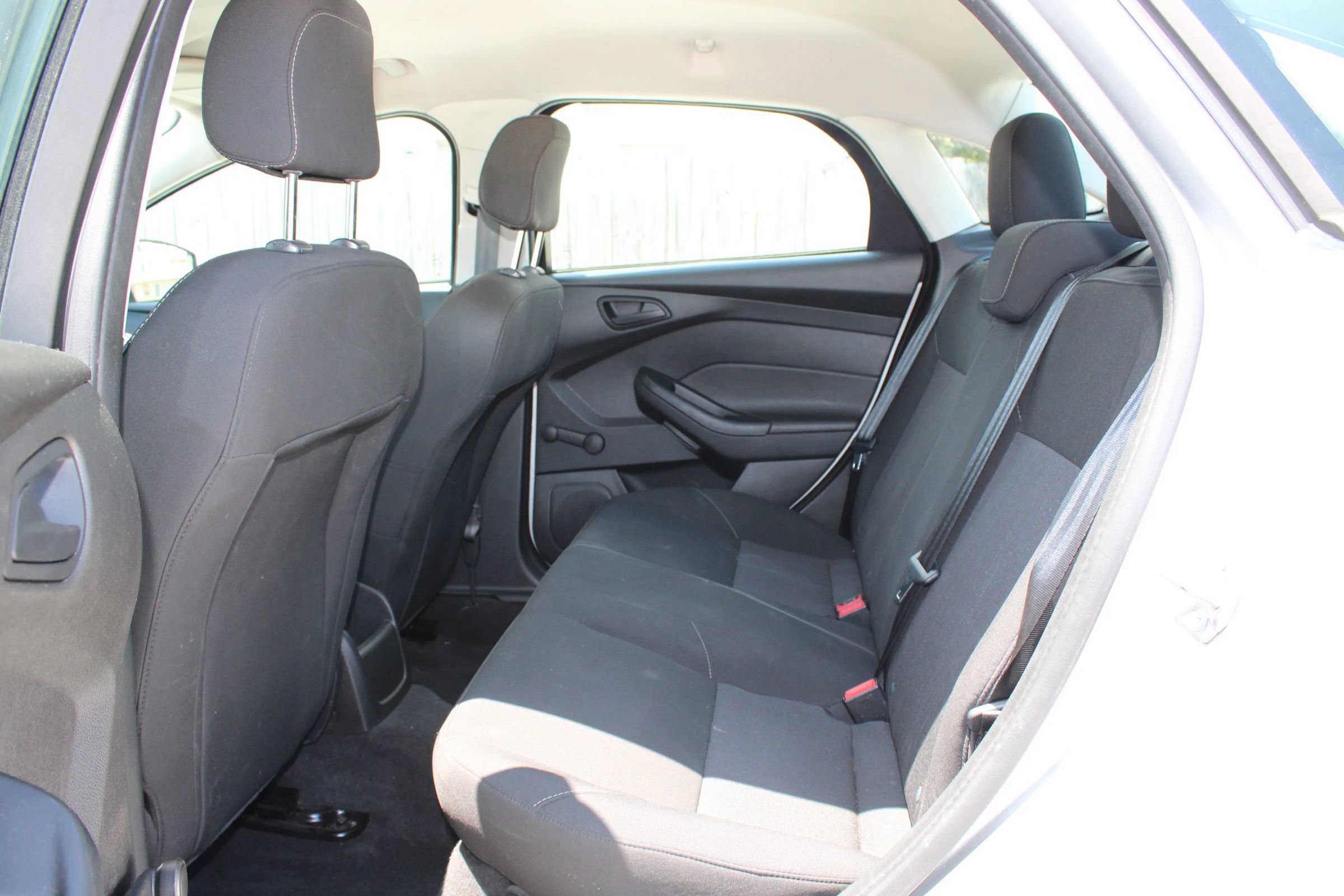 Used 2016 Ford Focus S FWD image 6