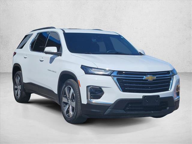 Certified 2023 Chevrolet Traverse LT w/ LT Premium Package AWD/4WD image 2