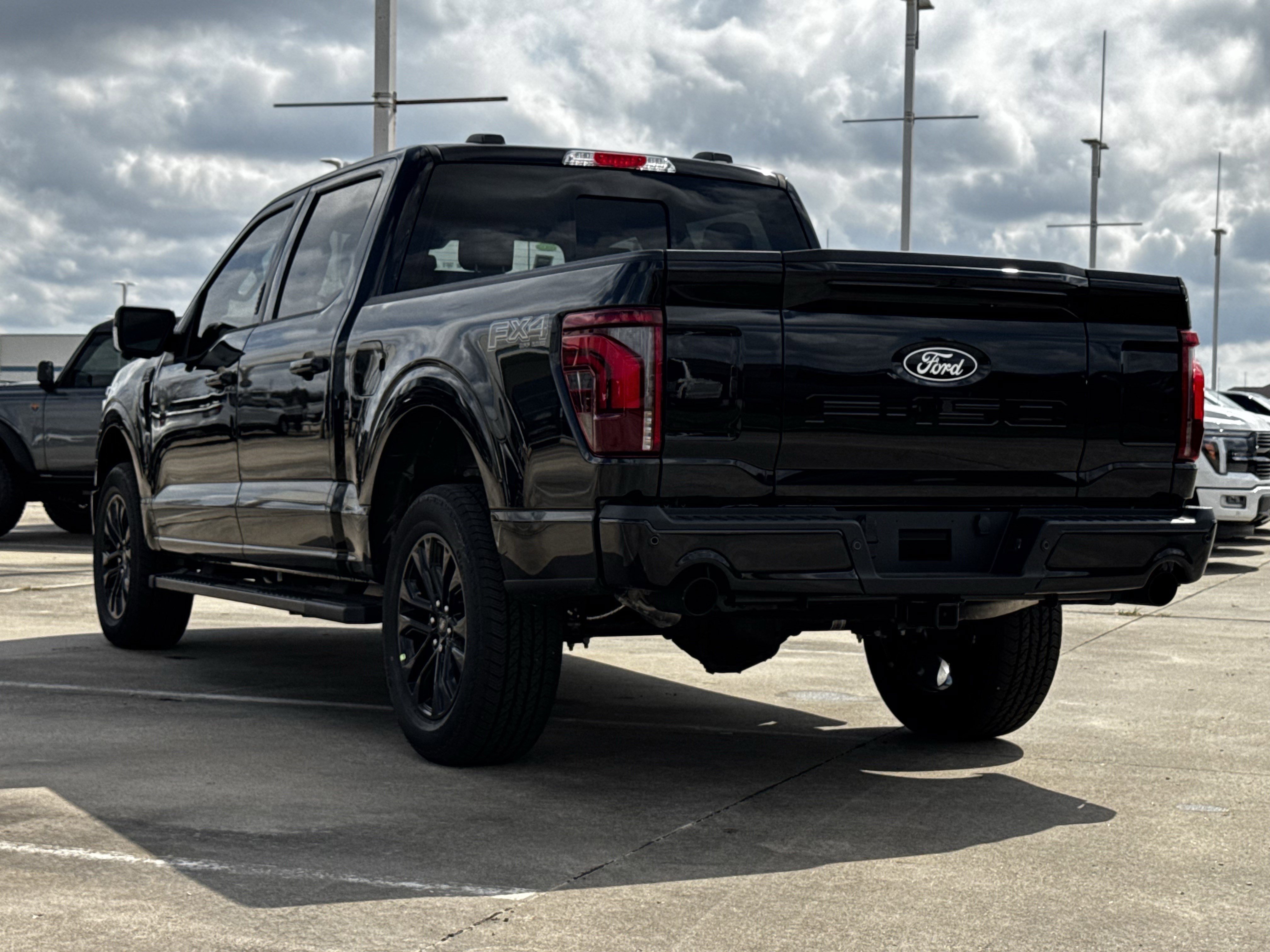 New 2026 Ford F150 Lariat w/ Equipment Group 501A Mid AWD/4WD image 8