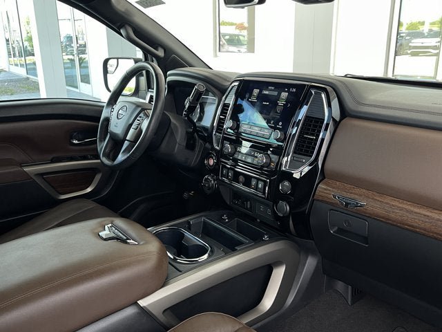 Used 2024 Nissan Titan Platinum Reserve w/ Moonroof Package AWD/4WD image 20