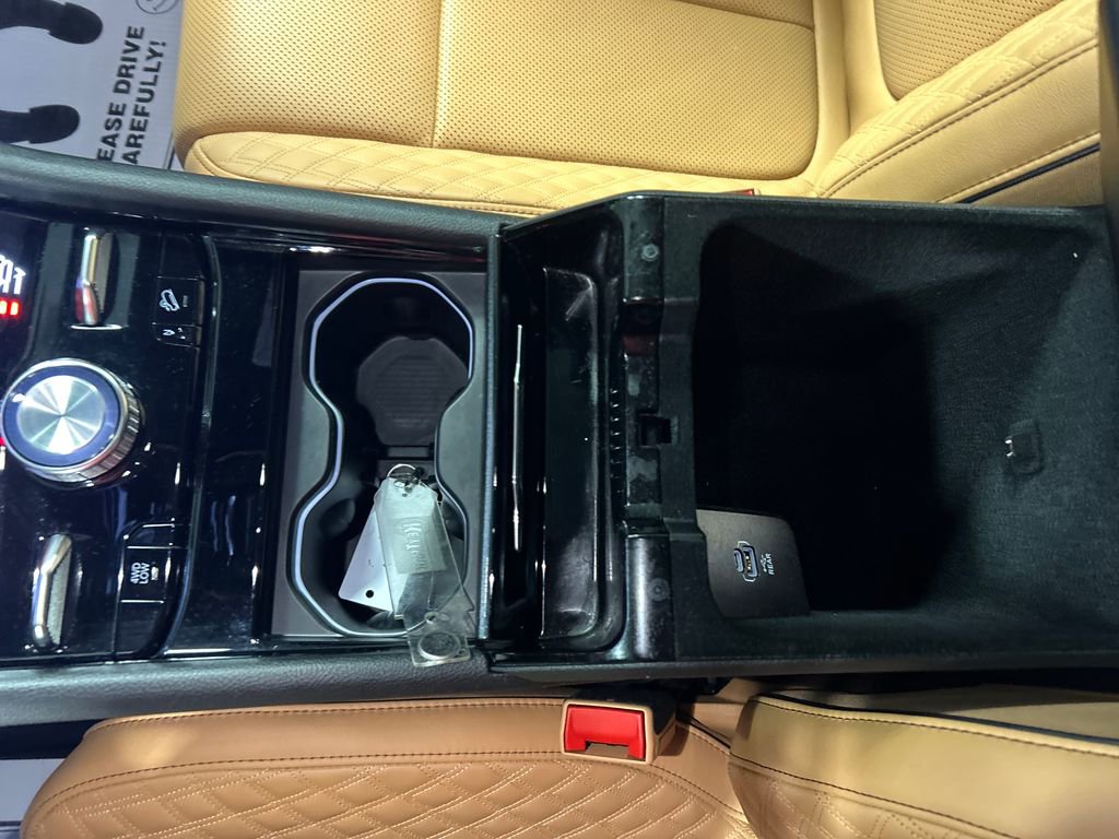 Used 2024 Jeep Grand Cherokee L Summit w/ Rear Seat Video Group I AWD/4WD image 21