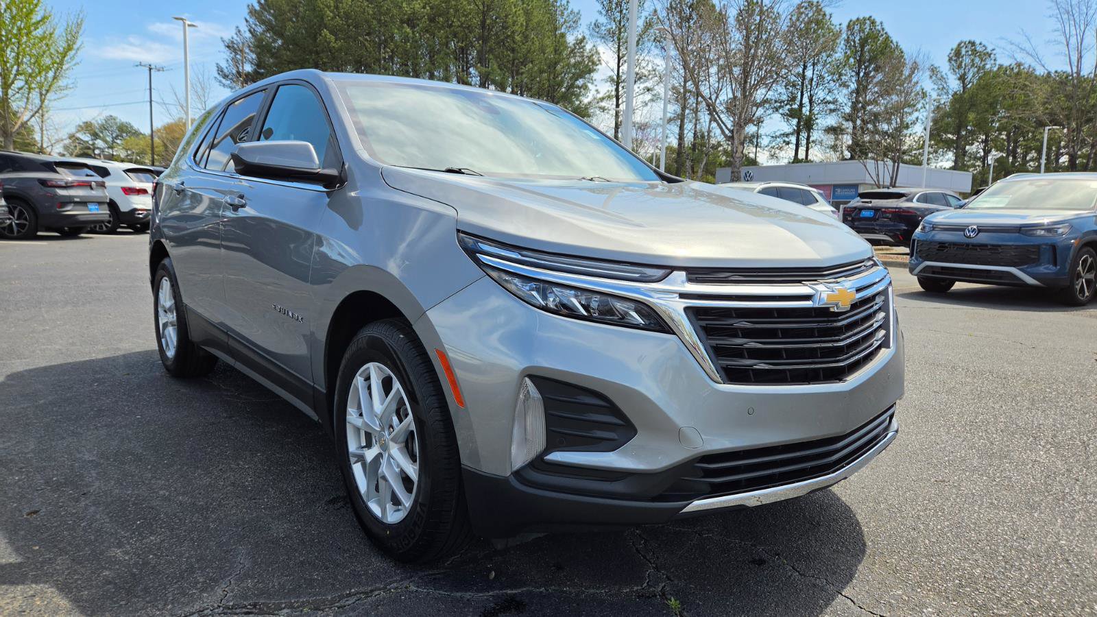Used 2023 Chevrolet Equinox LT image 7