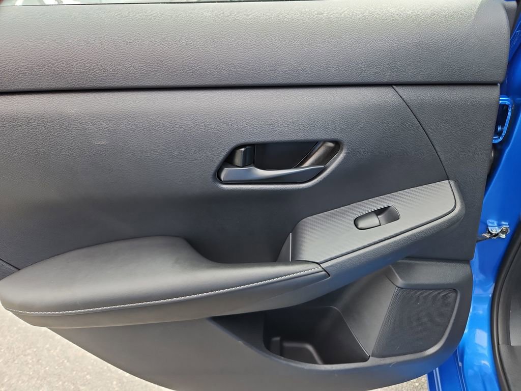 Used 2025 Nissan Sentra SV FWD image 27