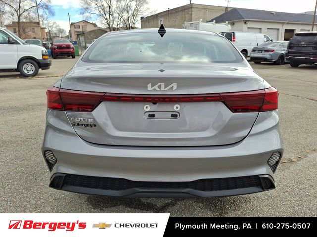 Used 2024 Kia Forte LXS w/ LXS Technology Package image 6