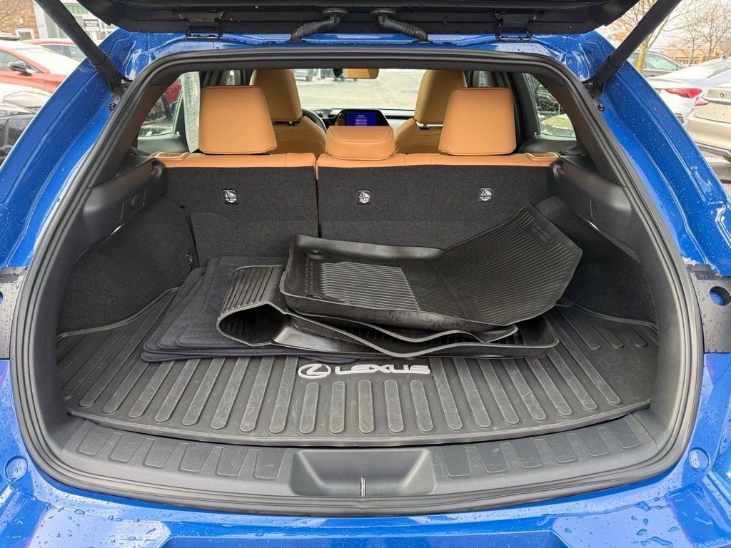 Certified 2025 Lexus UX 300h 300h Premium image 18