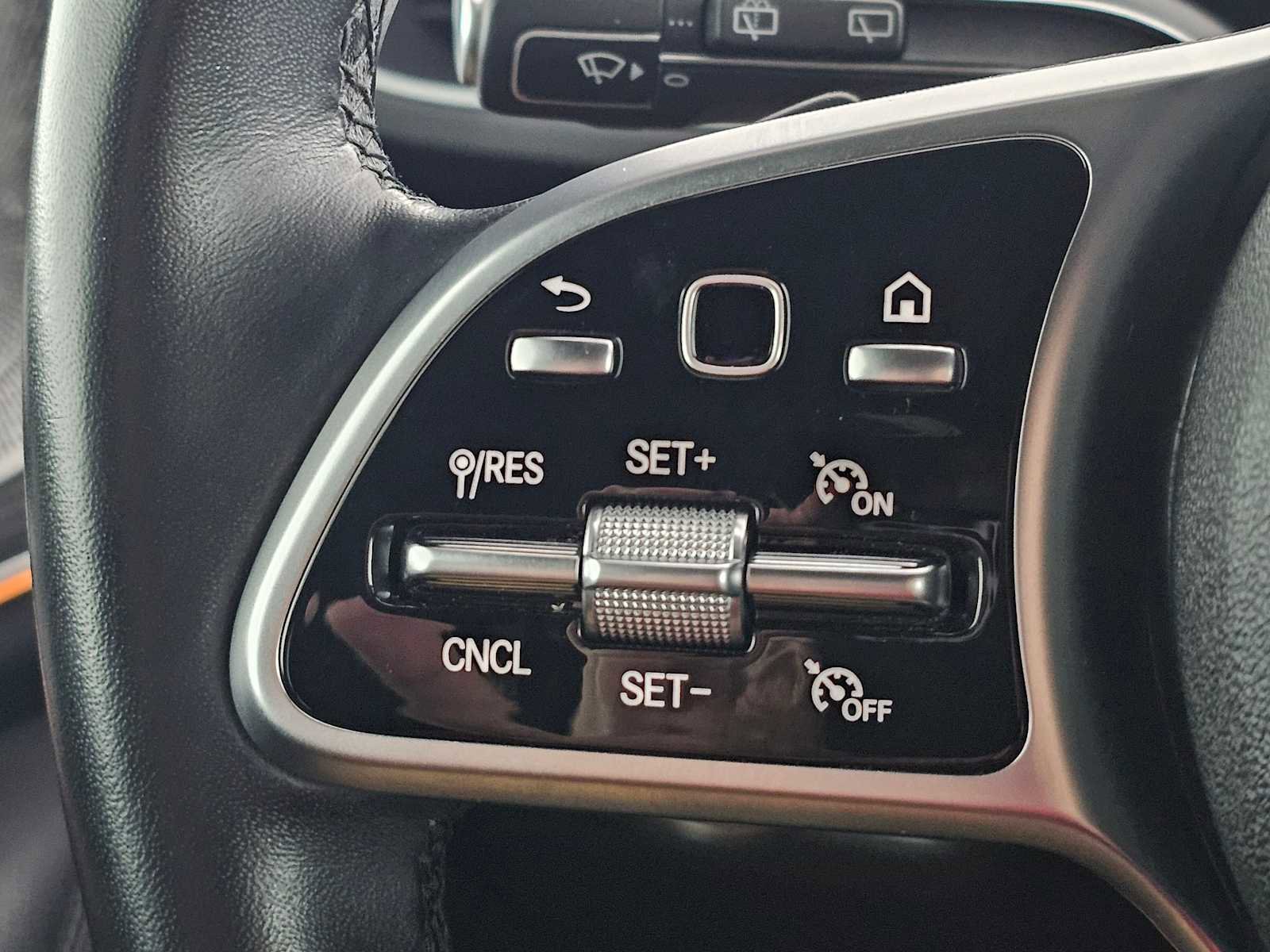 Used 2022 Mercedes-Benz GLE 350 w/ Premium Package image 28