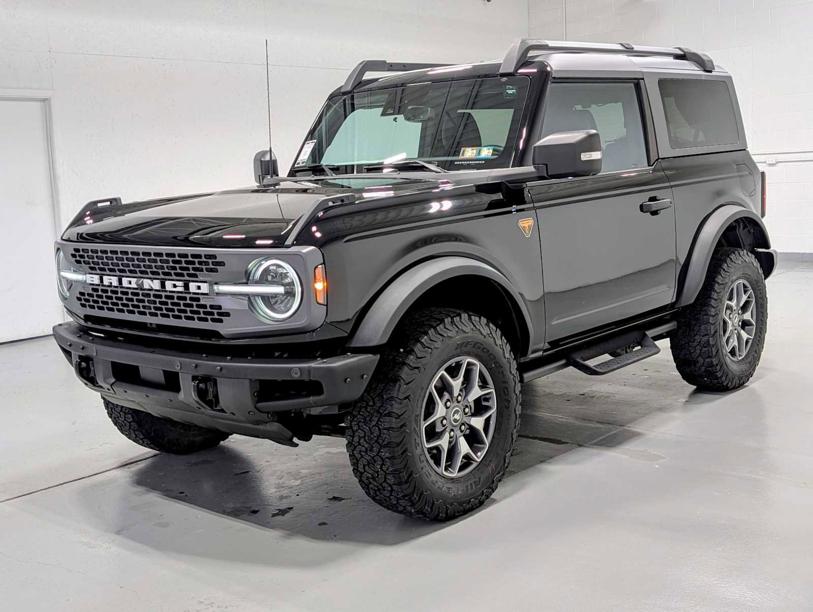 Used 2024 Ford Bronco Badlands AWD/4WD image 1