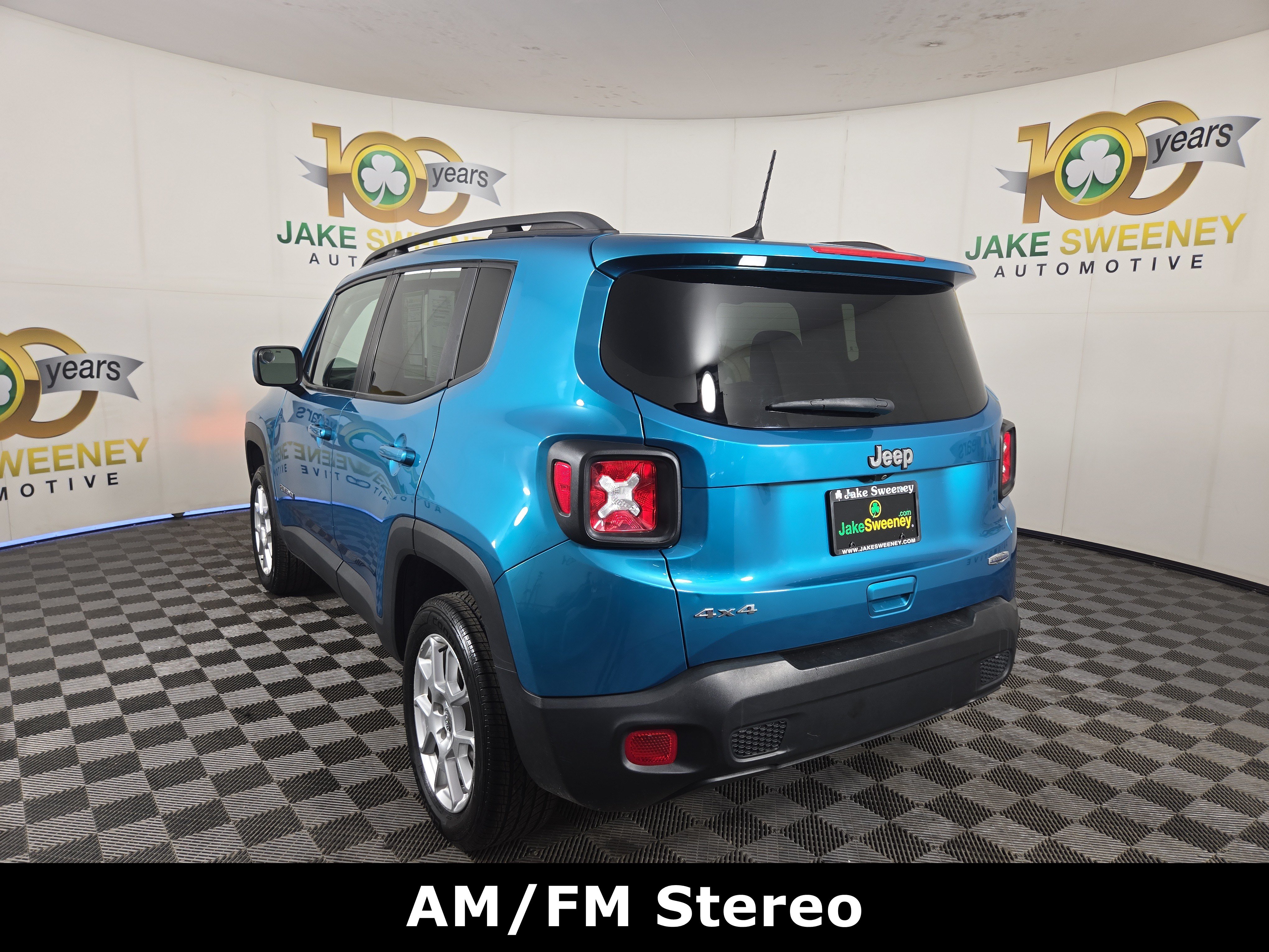 Used 2020 Jeep Renegade Latitude w/ Cold Weather Group AWD/4WD image 6
