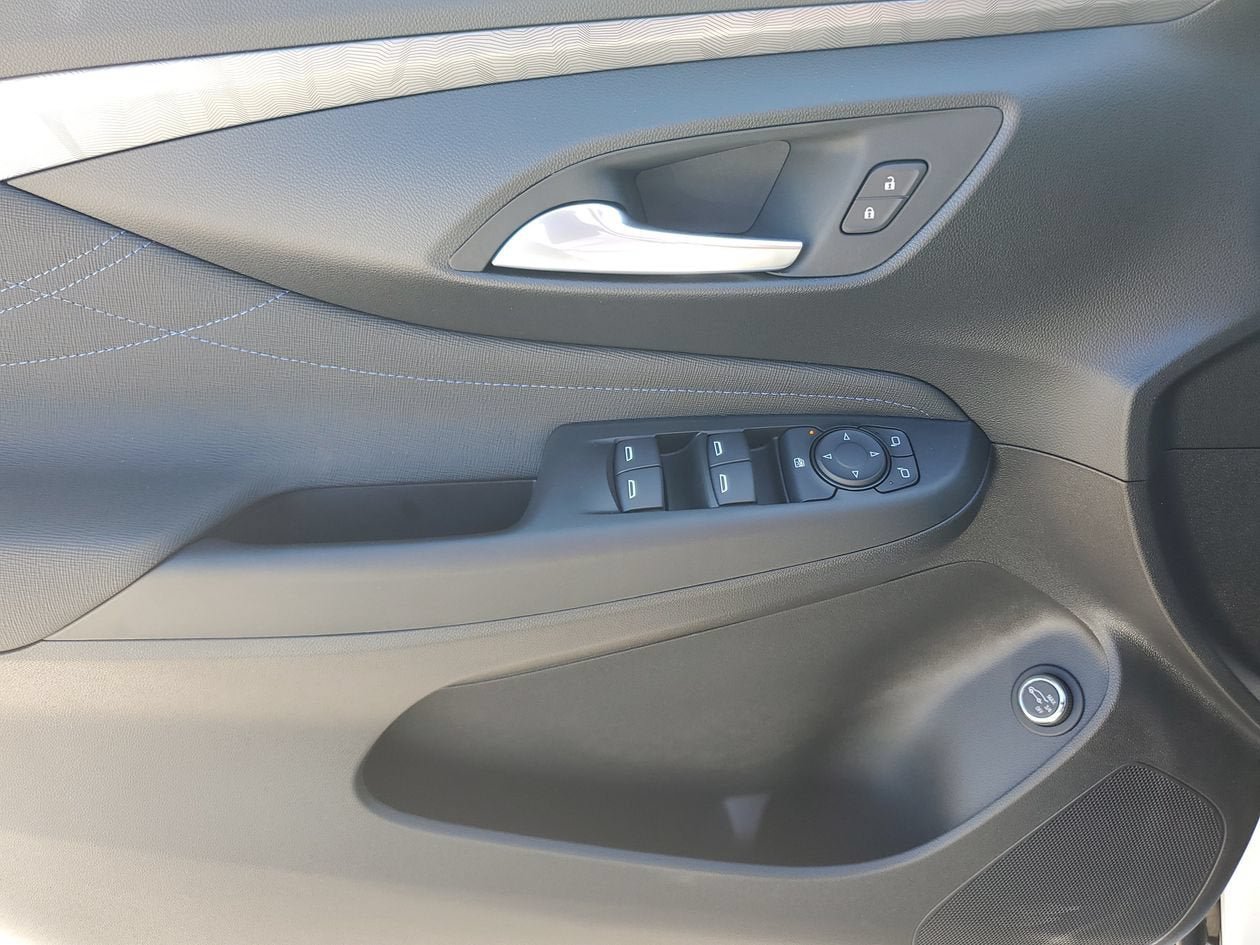 New 2026 Buick Envista Sport Touring w/ Convenience I Package FWD image 16