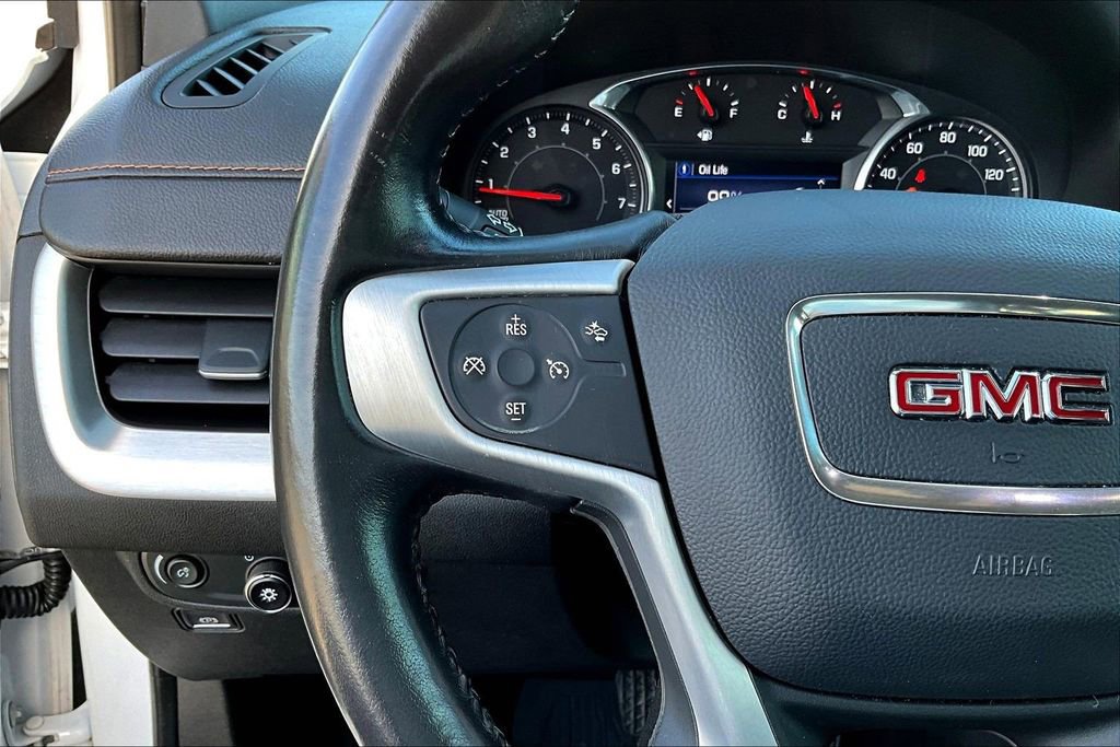 Used 2020 GMC Terrain SLE w/ Driver Convenience Package image 12