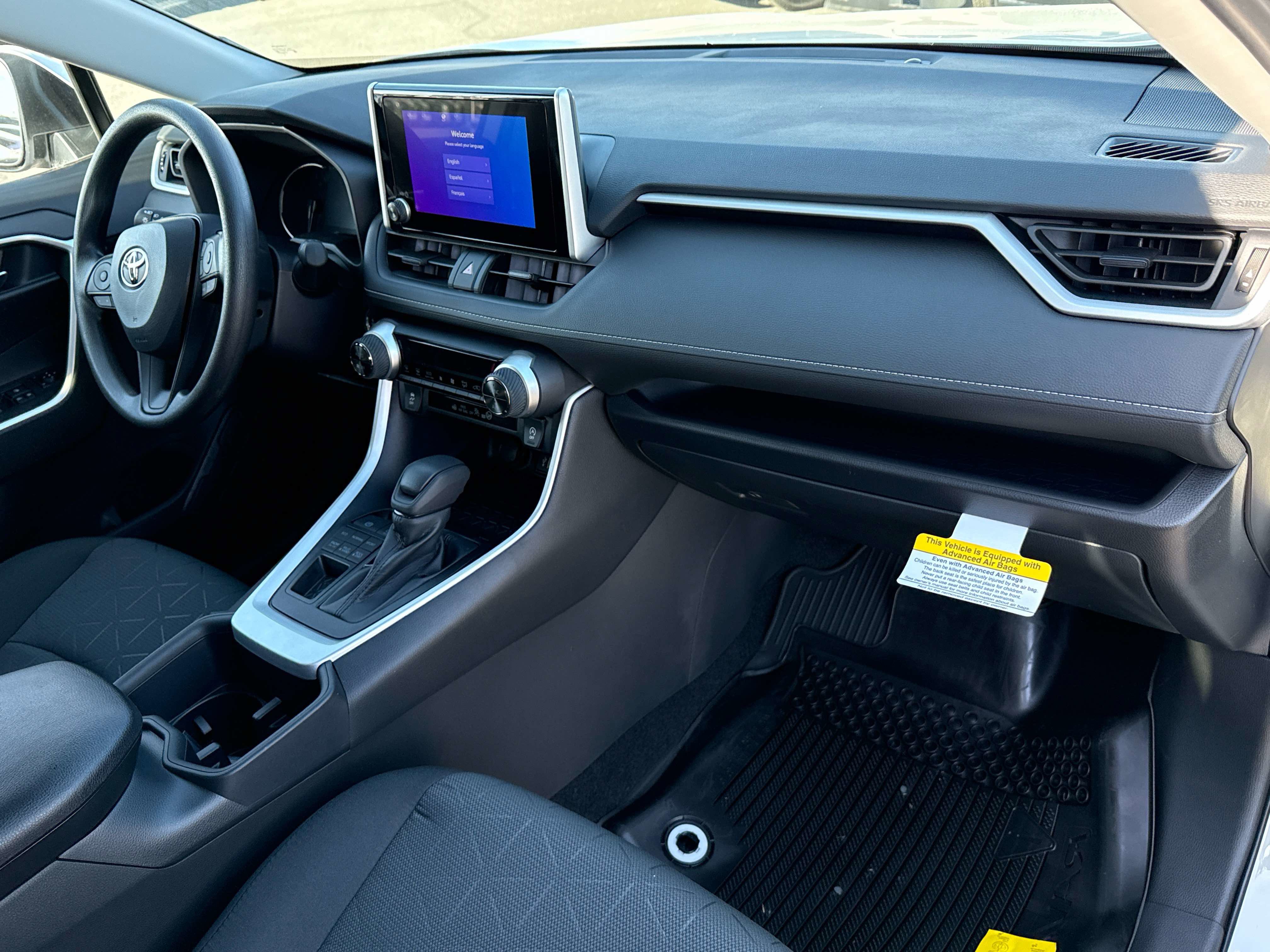 New 2025 Toyota RAV4 XLE image 17