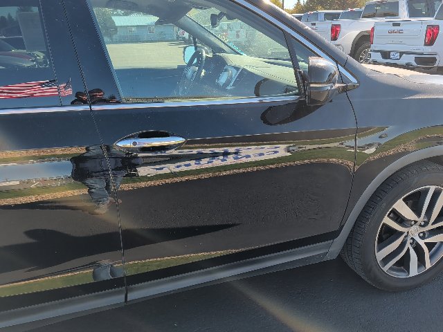 Used 2017 Honda Pilot Elite image 21