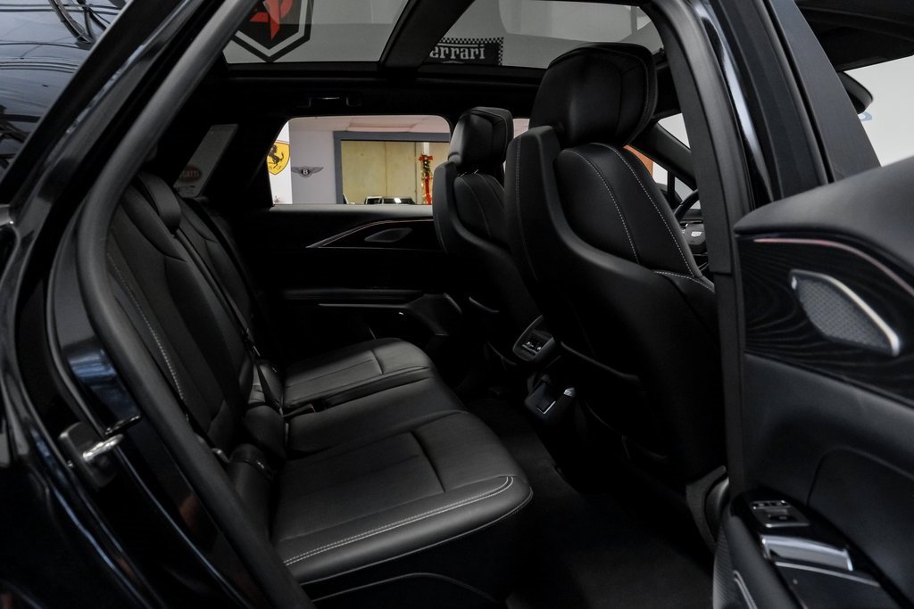 Used 2024 Cadillac Lyriq Luxury image 39