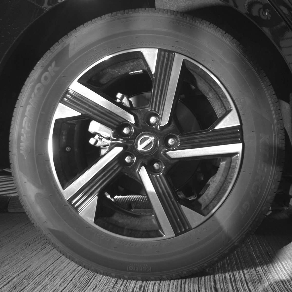 Used 2025 Nissan Sentra SV image 15