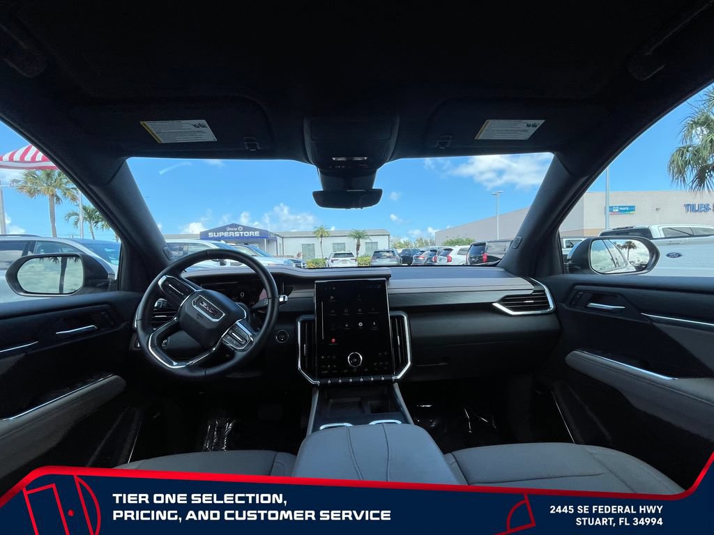 Used 2026 GMC Acadia Elevation w/ Elevation Premium Package FWD image 28
