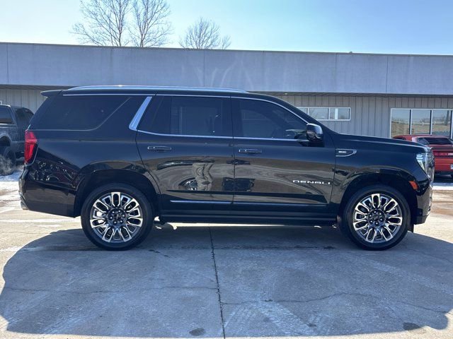 Used 2023 GMC Yukon Denali Ultimate image 2