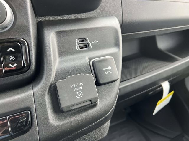 New 2026 RAM ProMaster 2500 w/ Quick Order Package 22G SLT image 21