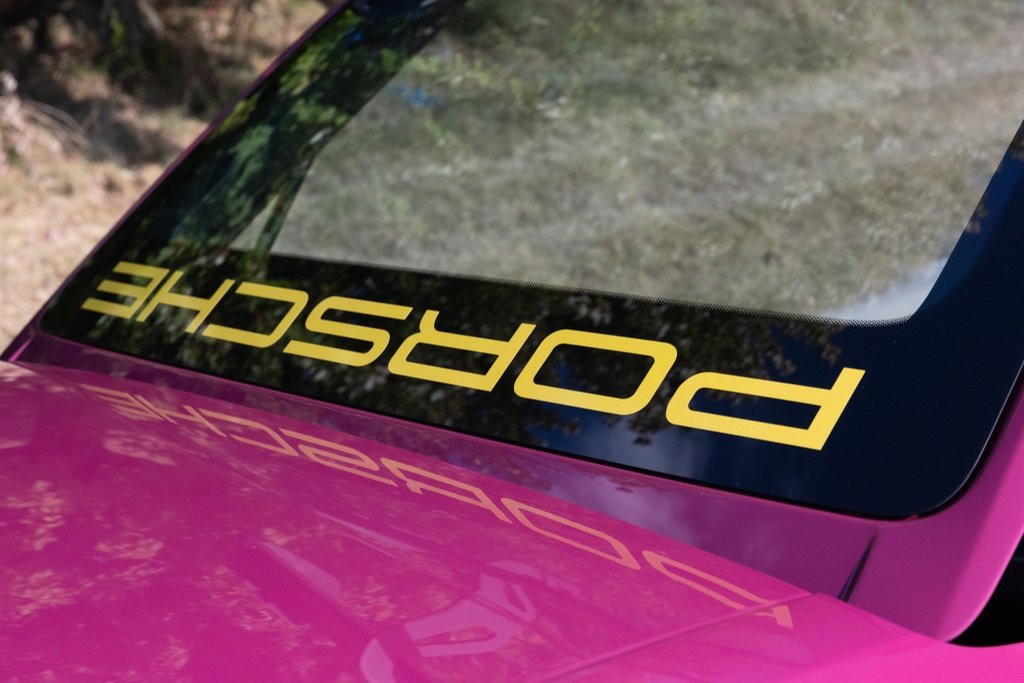 Used 2024 Porsche 718 Cayman GT4 RS w/ Weissach Package image 52