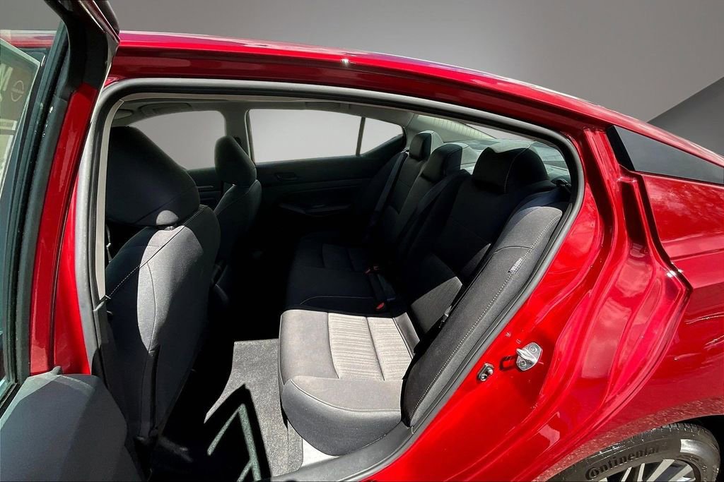 Certified 2024 Nissan Altima 2.5 SV w/ SV Premium Package AWD/4WD image 22