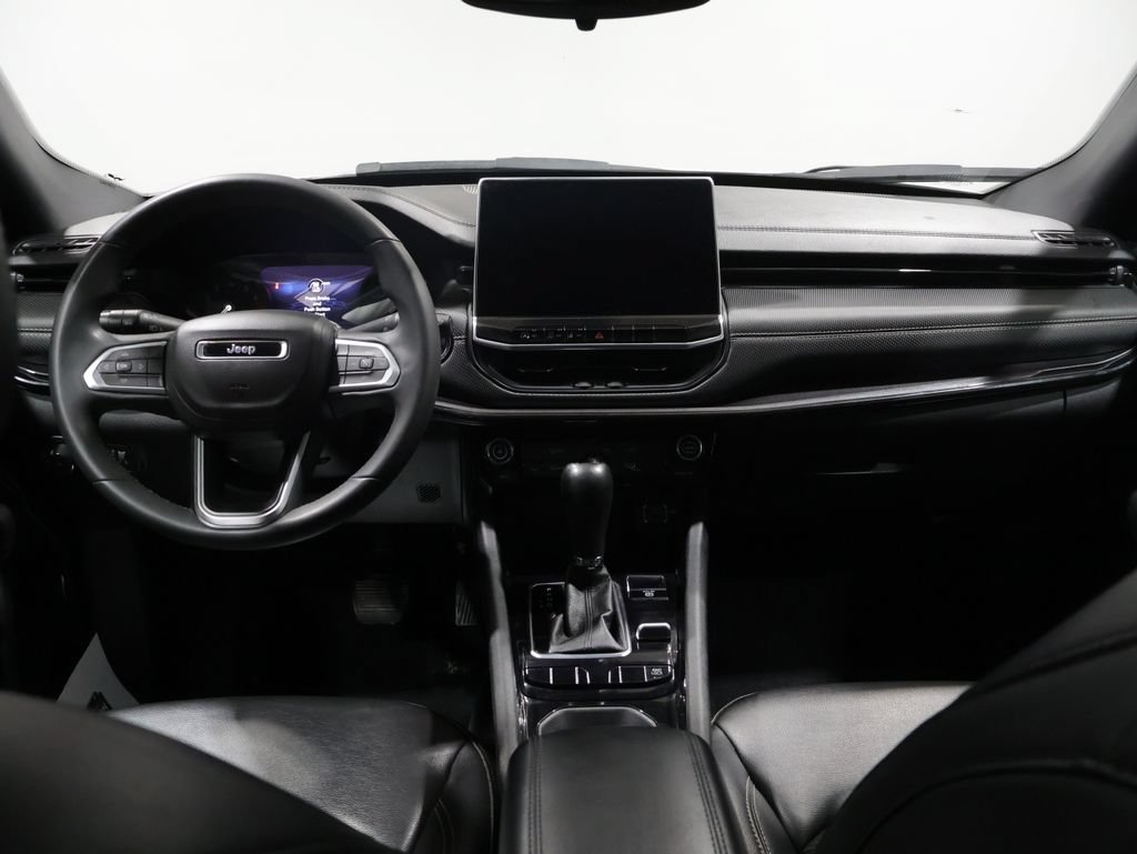 Certified 2023 Jeep Compass Latitude AWD/4WD image 18