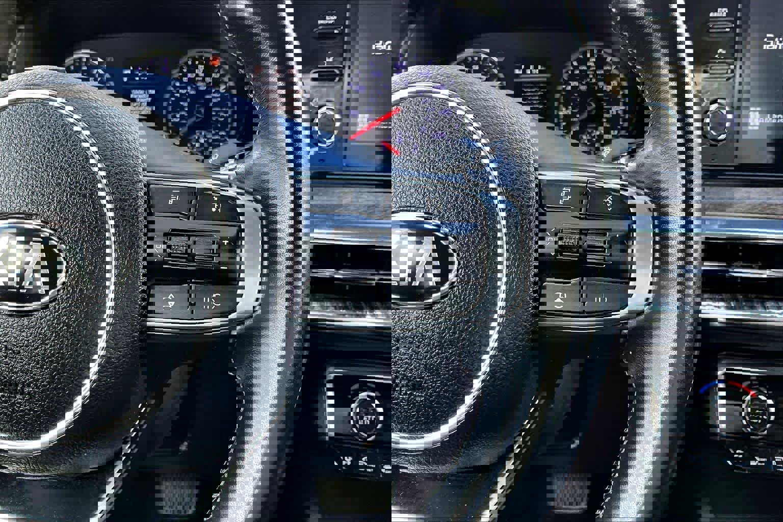 Used 2021 Kia K5 EX image 25