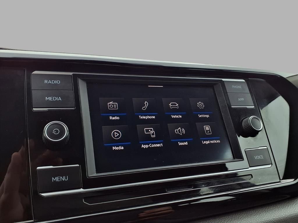 Used 2024 Volkswagen Taos S image 6