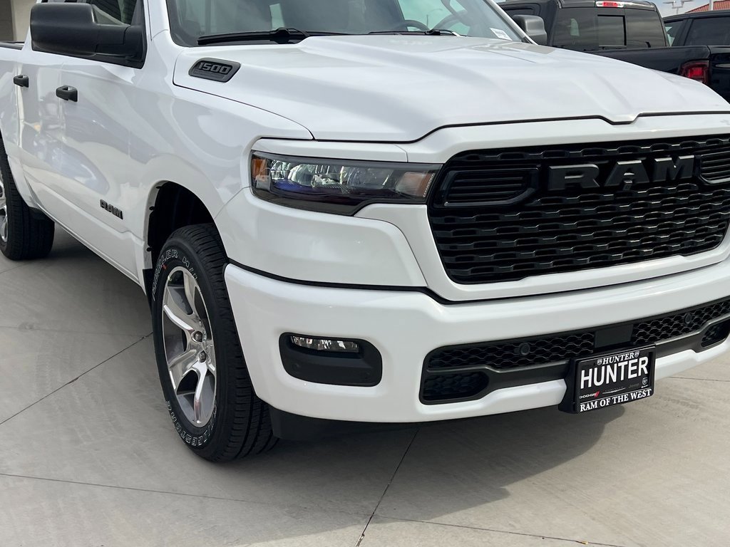 New 2026 RAM 1500 Express image 9