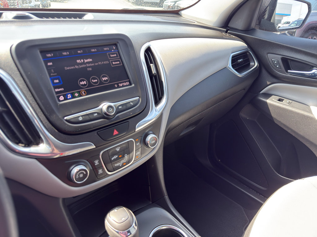 Used 2020 Chevrolet Equinox LS FWD image 20