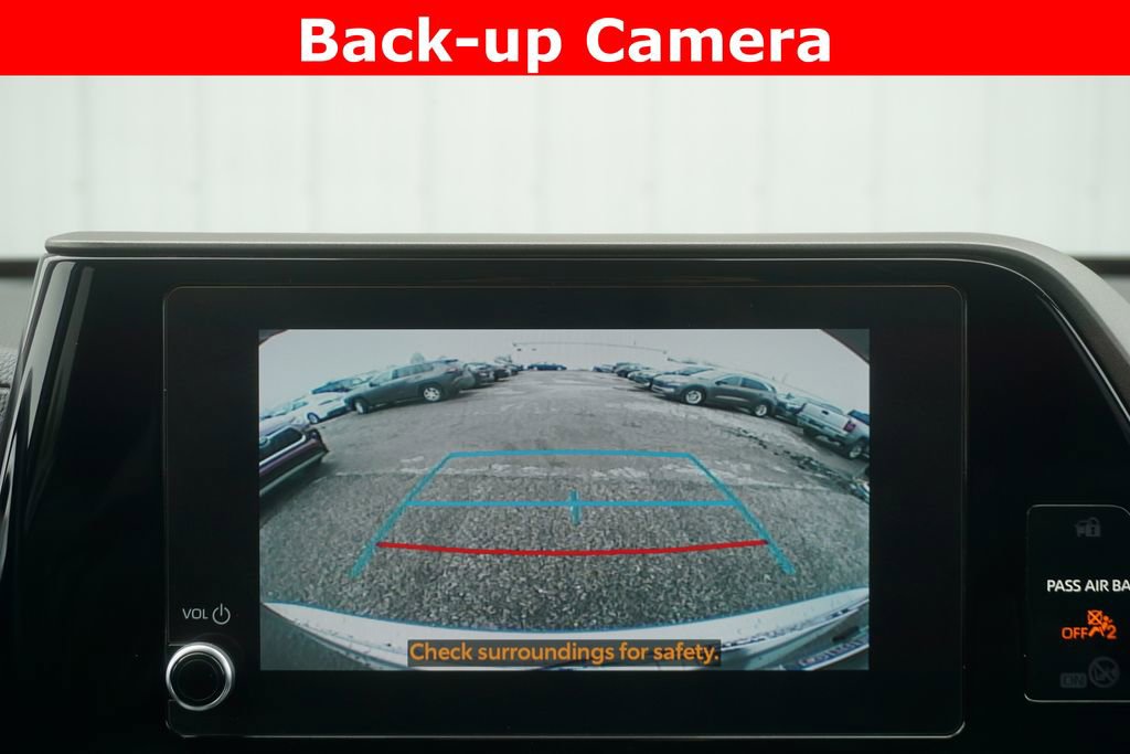 Used 2023 Toyota Highlander XLE AWD/4WD image 10