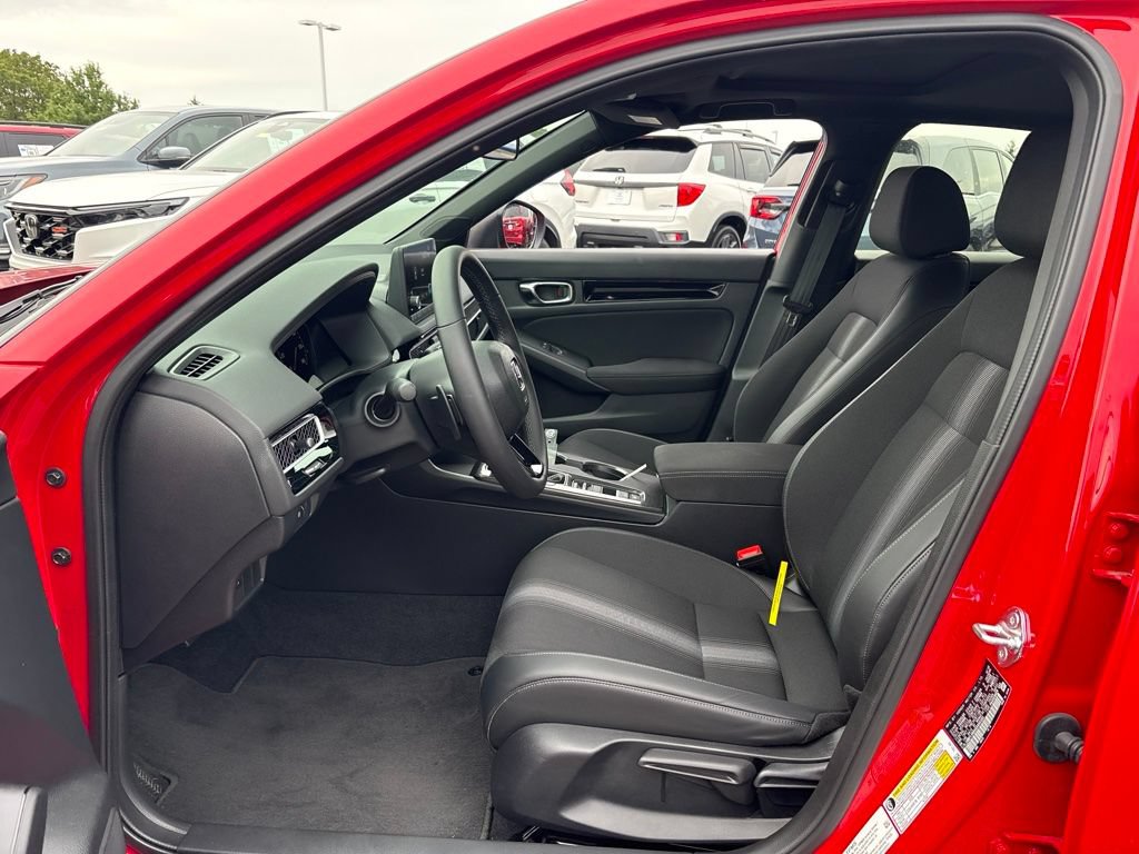 Used 2025 Honda Civic Sport image 16