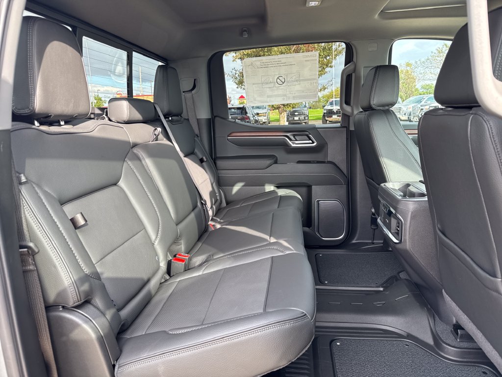 New 2026 GMC Sierra 1500 Denali w/ Denali Reserve Package AWD/4WD image 45